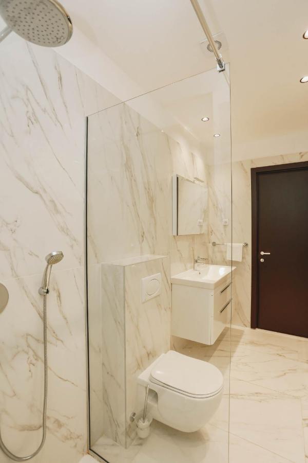 Beachfront Luxury Apartment Budva Ngoại thất bức ảnh