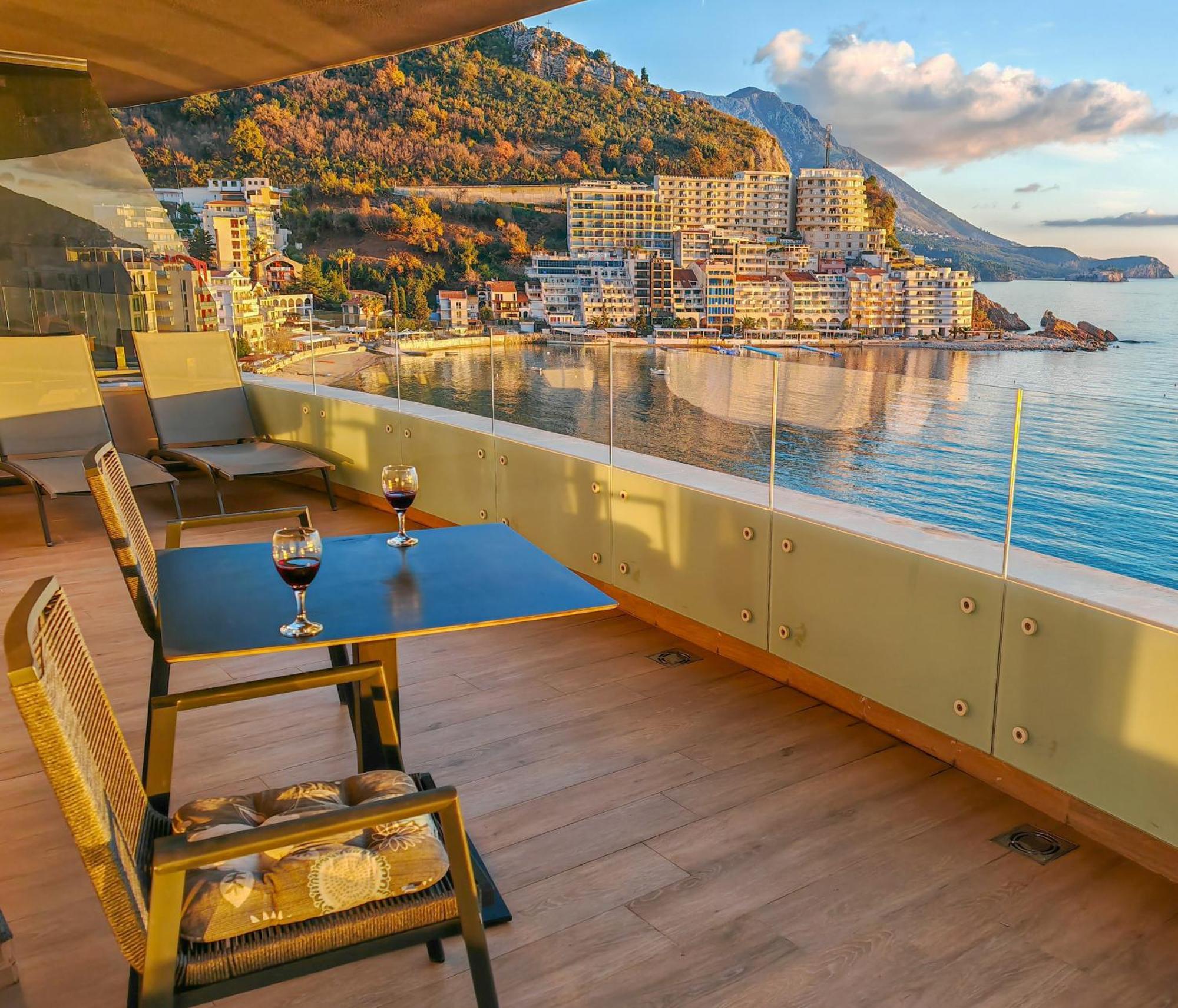 Beachfront Luxury Apartment Budva Ngoại thất bức ảnh